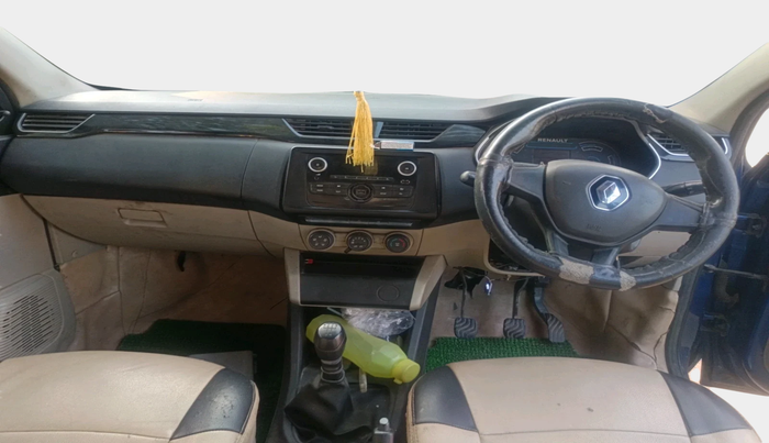 2019 Renault TRIBER RXL MT, Petrol, Manual, 84,890 km, interior