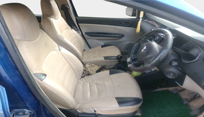 2019 Renault TRIBER RXL MT, Petrol, Manual, 84,890 km, interior