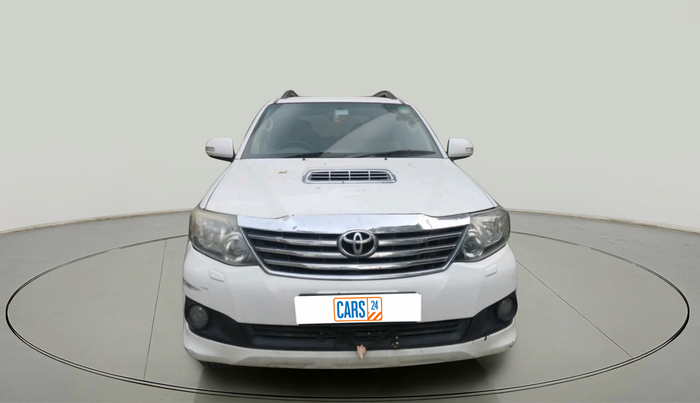 2013 Toyota Fortuner 3.0 4X2 MT, Diesel, Manual, 1,38,726 km, exterior