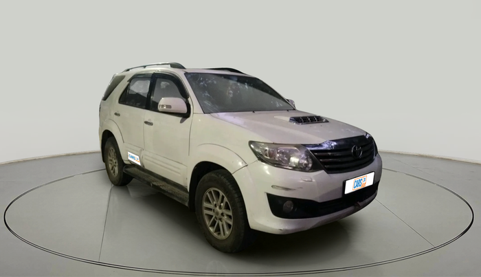 2013 Toyota Fortuner 3.0 4X2 MT, Diesel, Manual, 1,38,726 km, exterior