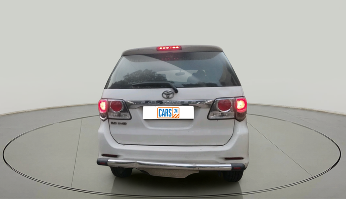 2013 Toyota Fortuner 3.0 4X2 MT, Diesel, Manual, 1,38,726 km, exterior