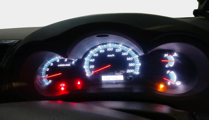 2013 Toyota Fortuner 3.0 4X2 MT, Diesel, Manual, 1,38,726 km, interior