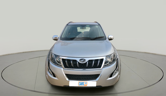 2017 Mahindra XUV500 W10 AT, Diesel, Automatic, 1,04,238 km, exterior