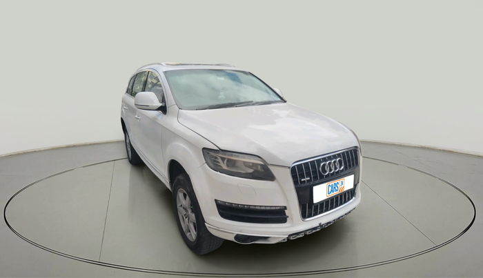 2011 Audi Q7 3.0 TDI QUATTRO, Diesel, Automatic, 1,82,387 km, exterior