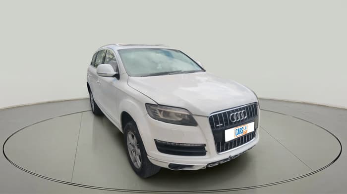 2011 Audi Q7 3.0 TDI QUATTRO, Diesel, Automatic, 1,82,677 km, exterior