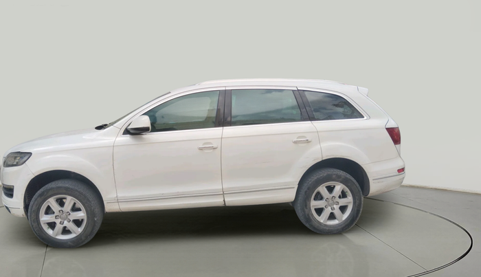 2011 Audi Q7 3.0 TDI QUATTRO, Diesel, Automatic, 1,82,387 km, exterior