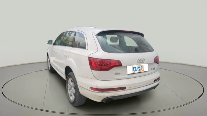 2011 Audi Q7 3.0 TDI QUATTRO, Diesel, Automatic, 1,82,677 km, exterior