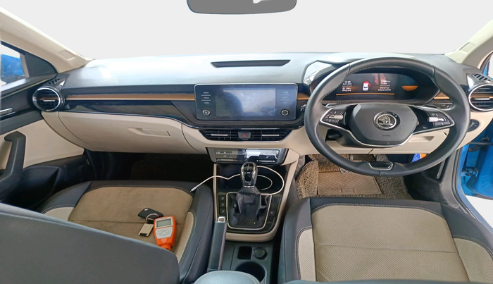 2023 Skoda SLAVIA STYLE 1.5L TSI DSG, Petrol, Automatic, 20,384 km, interior