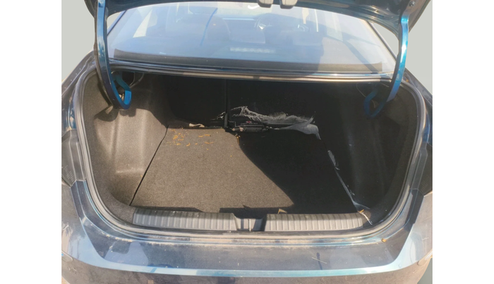 2024 Volkswagen VIRTUS TOPLINE TSI 1.0 AT, Petrol, Automatic, 13,490 km, exterior