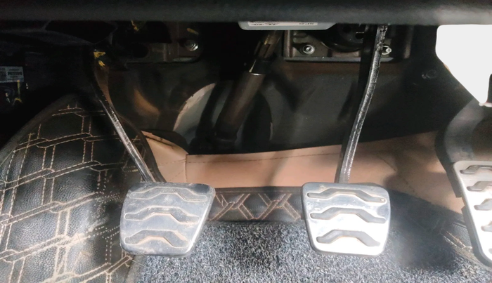 2022 KIA SELTOS GTX PLUS 1.4, Petrol, Manual, 1,10,407 km, interior