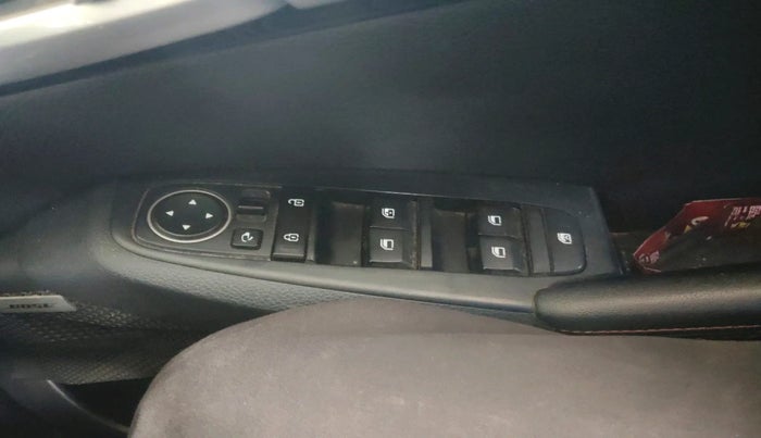 2022 KIA SELTOS GTX PLUS 1.4, Petrol, Manual, 1,10,407 km, interior