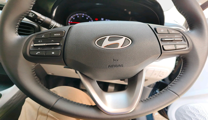 2024 Hyundai GRAND I10 NIOS ASTA AMT 1.2 KAPPA VTVT, Petrol, Automatic, 7,238 km, interior