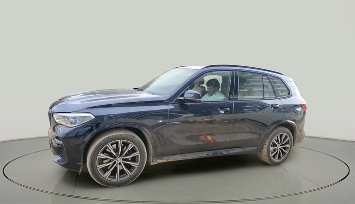 2022 BMW X5  xDrive 30d M Sport, Diesel, Automatic, 69,833 km, exterior