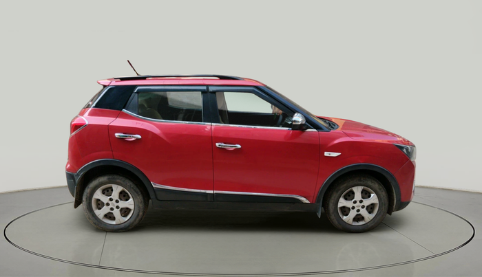 2020 Mahindra XUV300 W6 1.5 Diesel, Diesel, Manual, 2,11,066 km, exterior