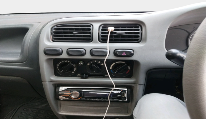 2011 Maruti Alto LXI CNG, Petrol, Manual, 1,90,565 km, interior