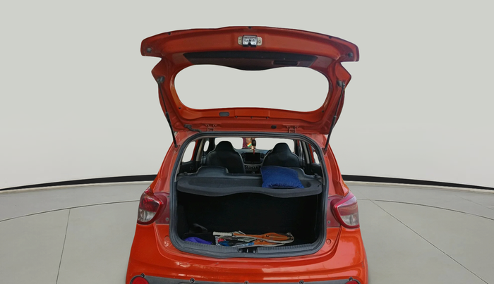 2017 Hyundai Grand i10 MAGNA U2 1.2 CRDI, Diesel, Manual, 1,21,063 km, exterior