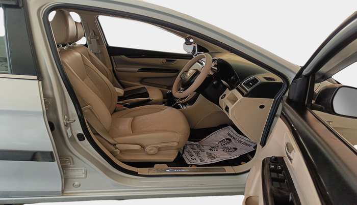 2016 Maruti Ciaz ZXI+, Petrol, Manual, 92,337 km, interior