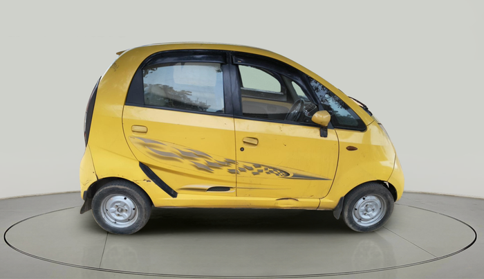 2010 Tata Nano LX, Petrol, Manual, 35,113 km, exterior
