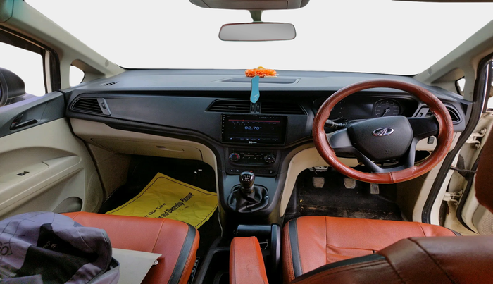 2021 Mahindra MARAZZO M2 8 STR, Diesel, Manual, 1,40,469 km, interior