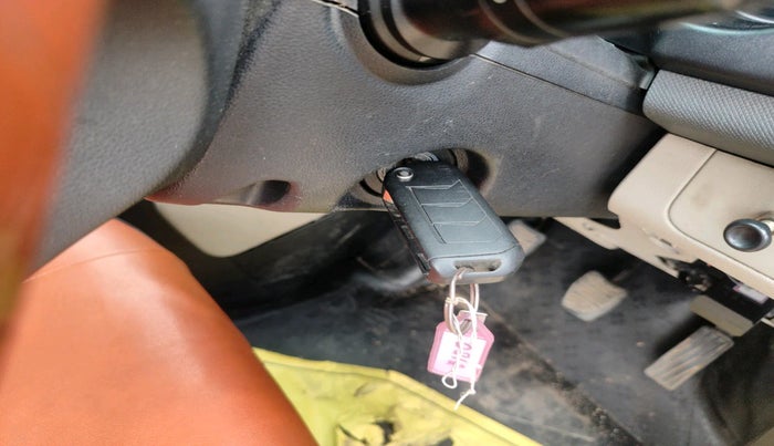 2021 Mahindra MARAZZO M2 8 STR, Diesel, Manual, 1,40,469 km, interior