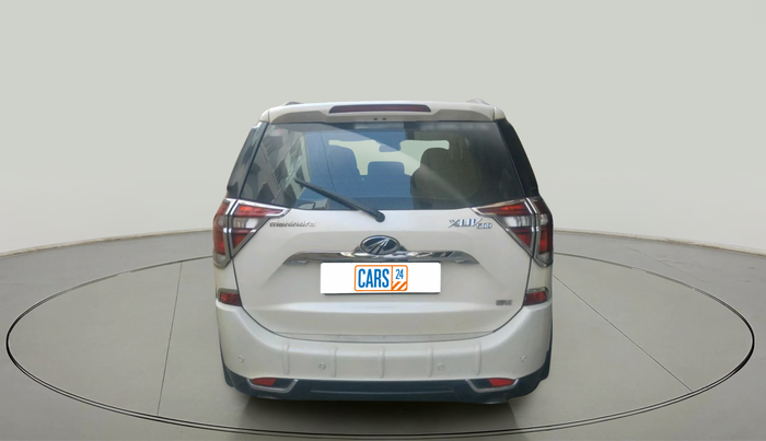 2018 Mahindra XUV500 W11, Diesel, Manual, 1,00,771 km, exterior