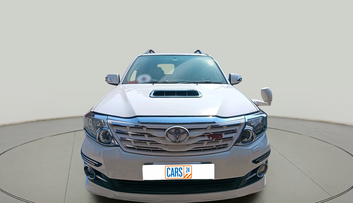 2015 Toyota Fortuner 3.0 4X2 AT, Diesel, Automatic, 1,36,616 km, exterior