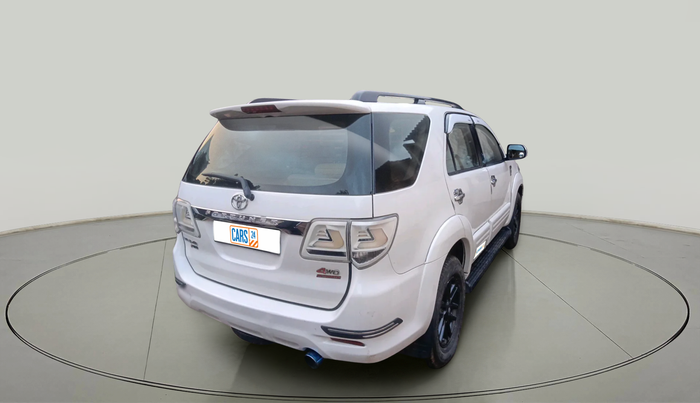 2015 Toyota Fortuner 3.0 4X2 AT, Diesel, Automatic, 1,36,616 km, exterior