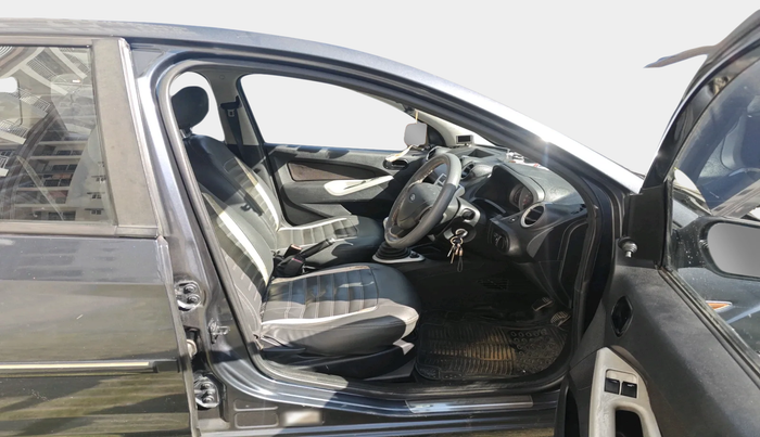 2012 Ford Figo ZXI 1.4 DIESEL, Diesel, Manual, 1,36,485 km, interior