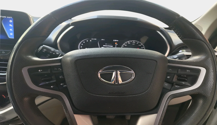2022 Tata Safari XZ, Diesel, Manual, 1,66,300 km, interior