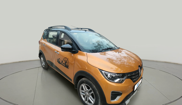 2024 Renault TRIBER RXZ, Petrol, Manual, 17,960 km, exterior