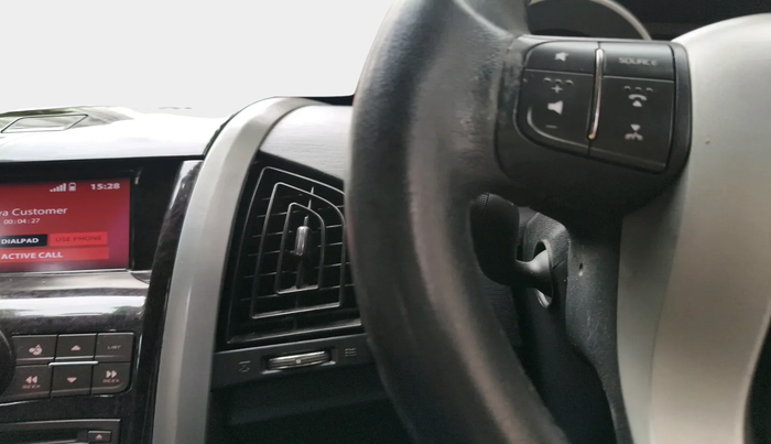 2013 Mahindra XUV500 W8, Diesel, Manual, 86,130 km, interior