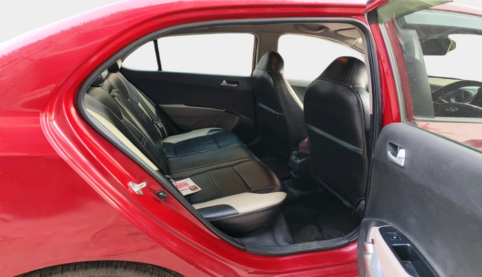 2014 Hyundai Xcent S (O) 1.2, Petrol, Manual, 1,11,940 km, interior