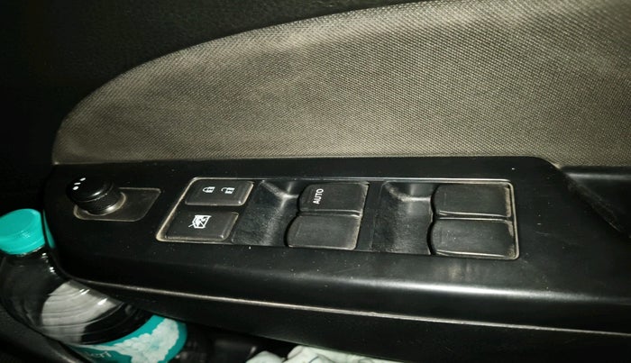 2012 Maruti Swift VDI, Diesel, Manual, 81,338 km, interior