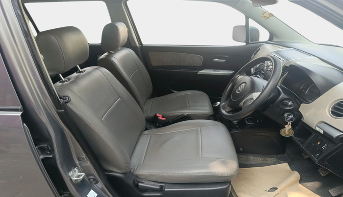 2014 Maruti Wagon R 1.0 VXI, Petrol, Manual, 68,005 km, interior