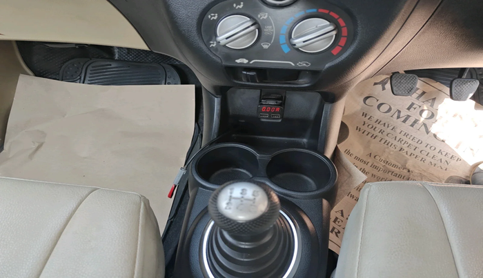 2013 Honda Amaze 1.2L I-VTEC S, Petrol, Manual, 61,185 km, interior