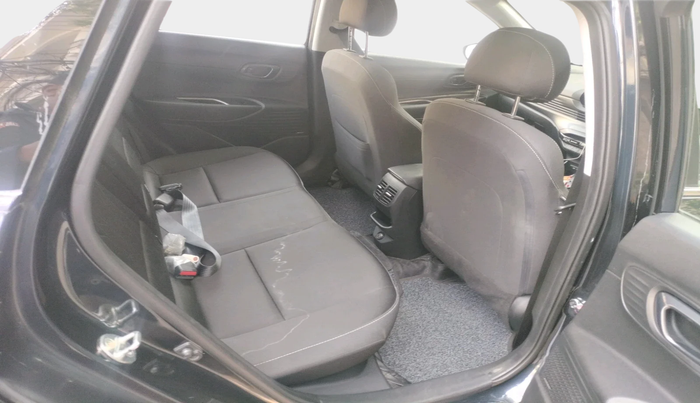 2022 Hyundai NEW I20 ASTA (O) 1.2 AT, Petrol, Automatic, 15,156 km, interior