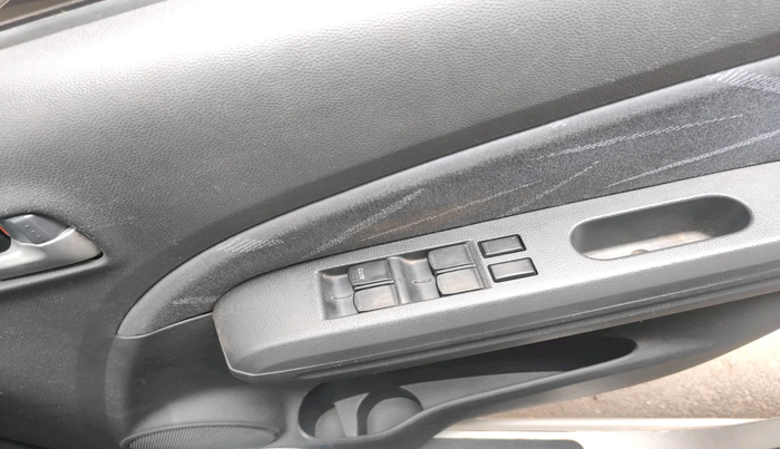 2011 Maruti Ritz VDI, Diesel, Manual, 1,33,027 km, interior