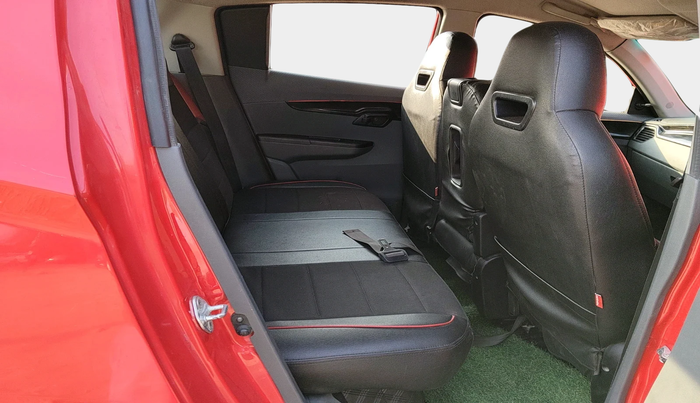 2018 Mahindra KUV 100 NXT K4+ P 6 STR, Petrol, Manual, 78,402 km, interior