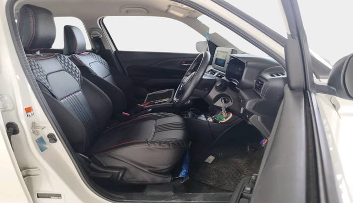 2025 Maruti Swift VXi AMT, Petrol, Automatic, 4,471 km, interior