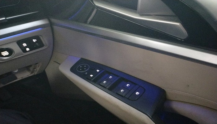 2023 KIA CARENS LUXURY PLUS 1.5 DIESEL AT 7 STR, Diesel, Automatic, 11,151 km, interior