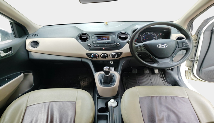 2016 Hyundai Grand i10 SPORTZ 1.2 KAPPA VTVT, Petrol, Manual, 50,407 km, interior