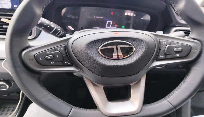 2025 Tata PUNCH Creative Plus, Petrol, Manual, 293 km, interior
