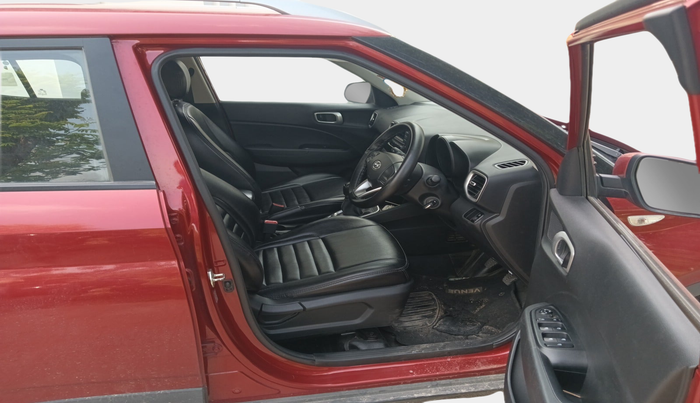 2022 Hyundai VENUE S 1.2, Petrol, Manual, 49,000 km, interior
