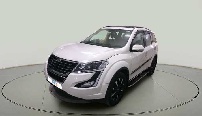 2019 Mahindra XUV500 W11, Diesel, Manual, 1,19,588 km, exterior