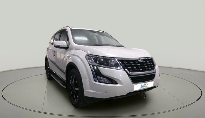 2019 Mahindra XUV500 W11, Diesel, Manual, 1,19,588 km, exterior