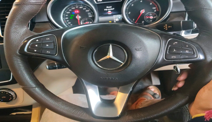 2016 Mercedes Benz GLE 250 D4 MATIC, Diesel, Automatic, 1,52,757 km, interior