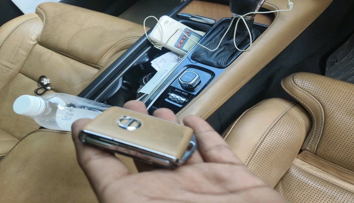 2015 Volvo XC 90 D5 Inscription, Diesel, Automatic, 1,43,159 km, interior