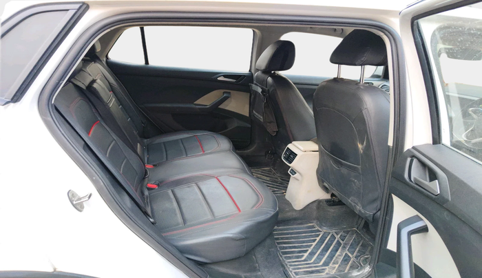 2021 Volkswagen TAIGUN HIGHLINE 1.0 TSI AT, Petrol, Automatic, 28,211 km, interior