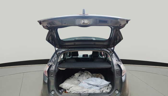 2018 Tata NEXON XE DIESEL, Diesel, Manual, 1,23,799 km, exterior