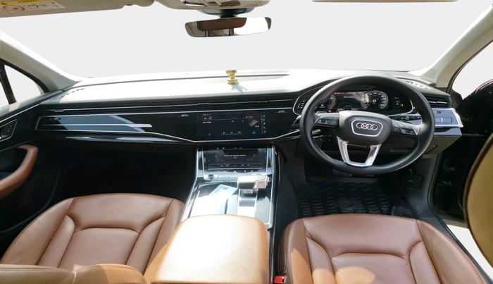 2023 Audi Q7 55 TFSI QUATTRO TECHNOLOGY, Petrol, Automatic, 15,983 km, interior